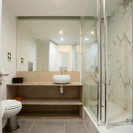 Apartman Flh Bairro Alto Elegant With Terrace *
